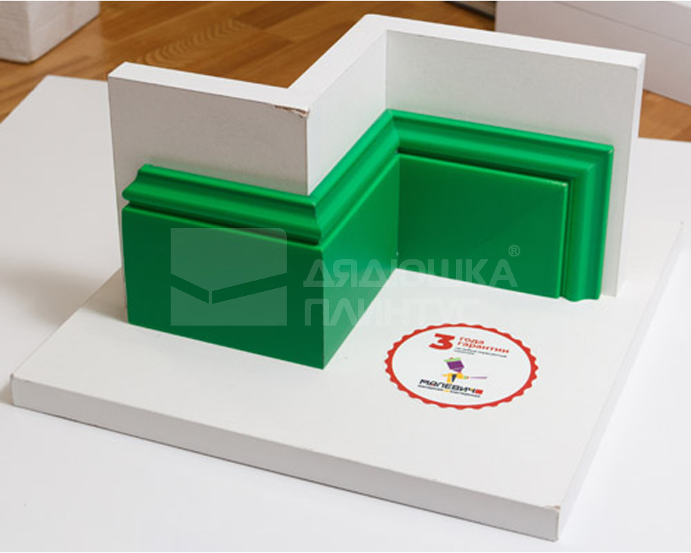 Плинтус NMC FL3 Wallstyl 55*17*2000. Окраска включена в стоимость